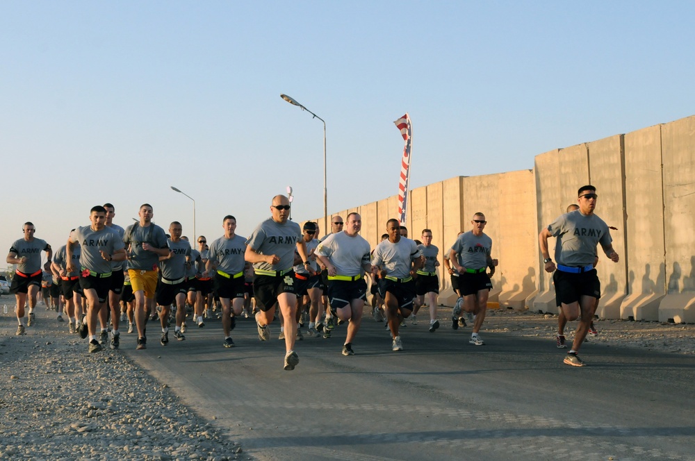 21st Combat Support Hospital hosts 4- and 8-mile run, walk