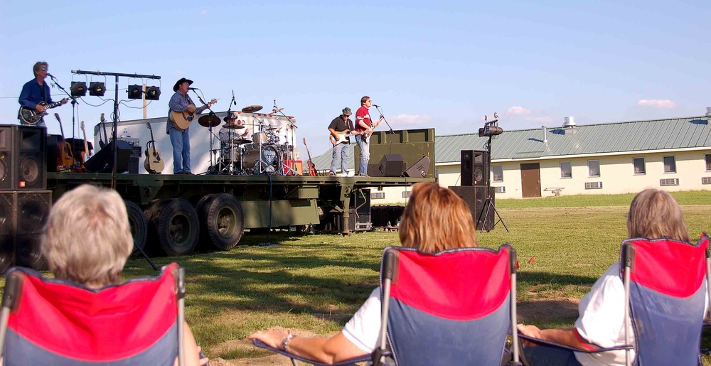 Phillip Steven and the Open Road Perform at Camp Atterbury
