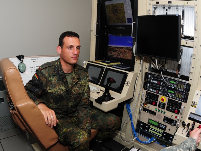 North Dakota Guard Hosts German Exchange Officer