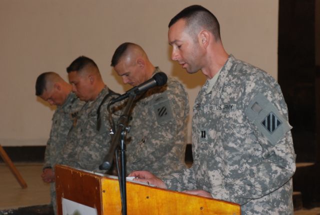 1-10 FA Pays Respects to Fallen Warrior