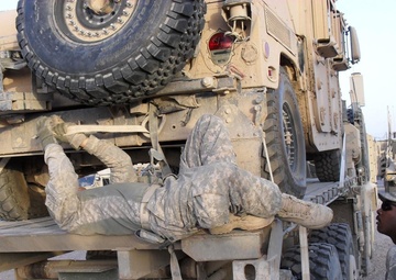 ‘Distro’ Platoon: Soldiers’ lifeline