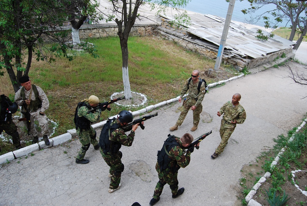 Ukraine Security Force Assistance Mobile Training Teams