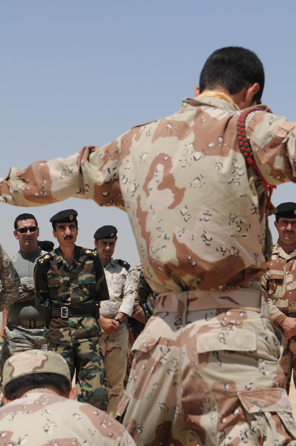 2-3 FA conducts personnel search techniques to Kurdish Regional Guard