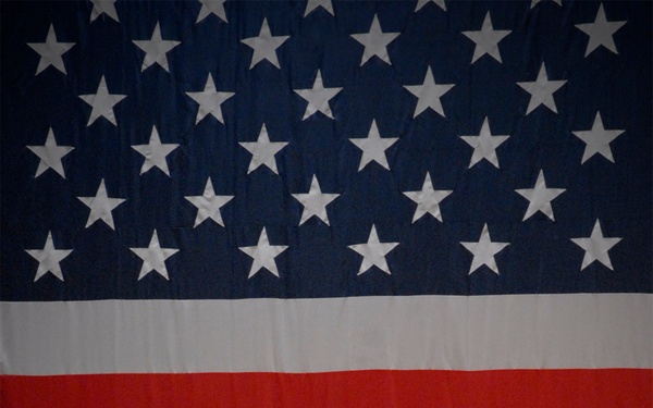 Former Astronaut speaks to Sailors