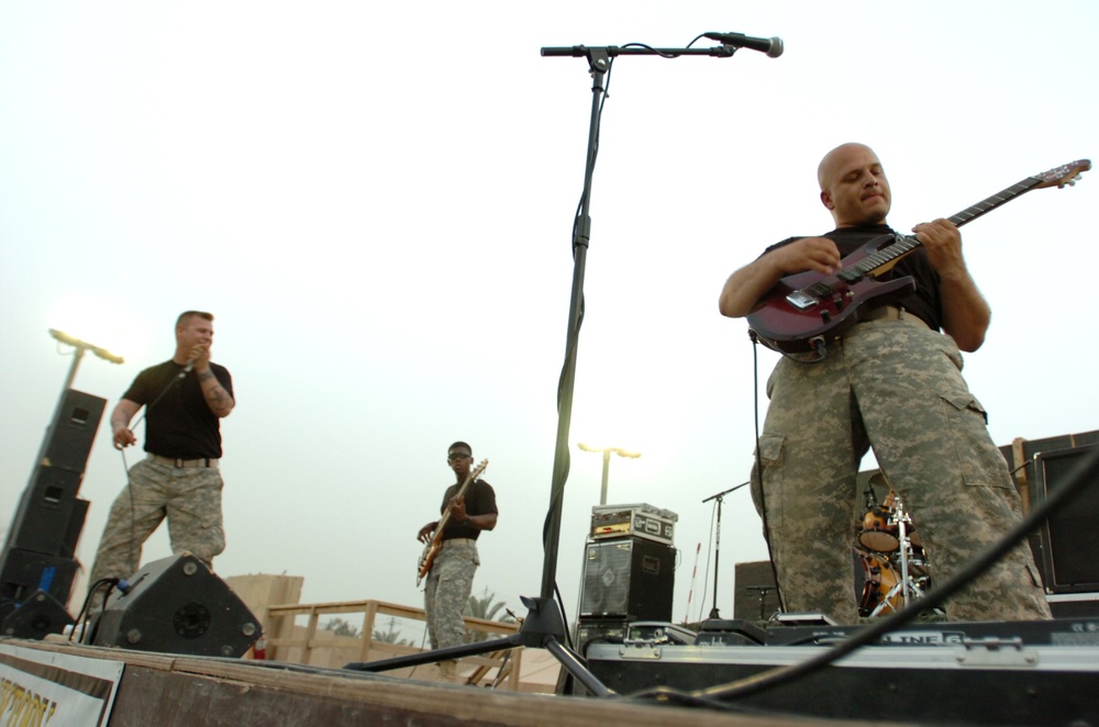 Arockalypse Brings Heavy Metal to Victory