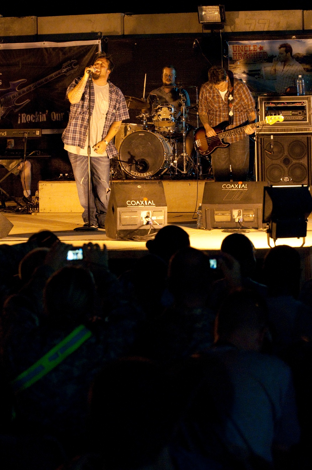 Uncle Kracker entertains troops at Camp Striker
