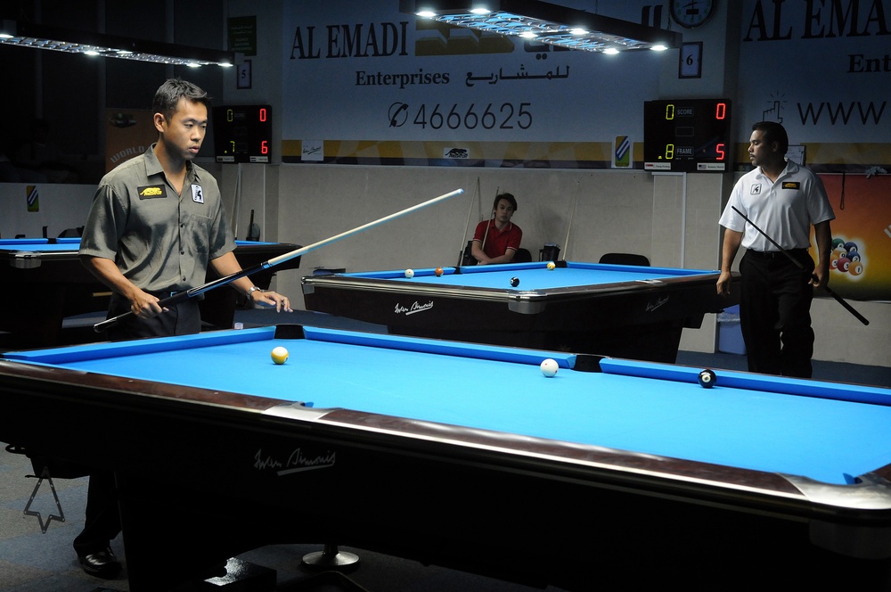 Top-ranked Pool Players Visit Troops in Qatar