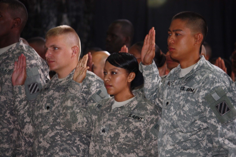 Bidens Attend Naturalization Ceremony in Iraq