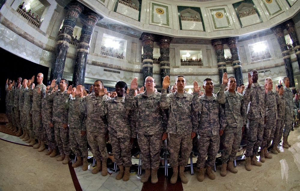 Naturalization Ceremony July 4 in Al Faw Palace at Camp Victory