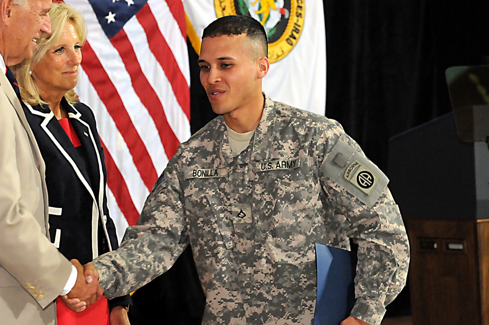 Troops become US citizens on Independence Day