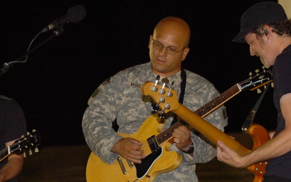 Vertical Horizon, 3rd Infantry Division band provides July 4 entertainment at Contingency Operating Base Speicher