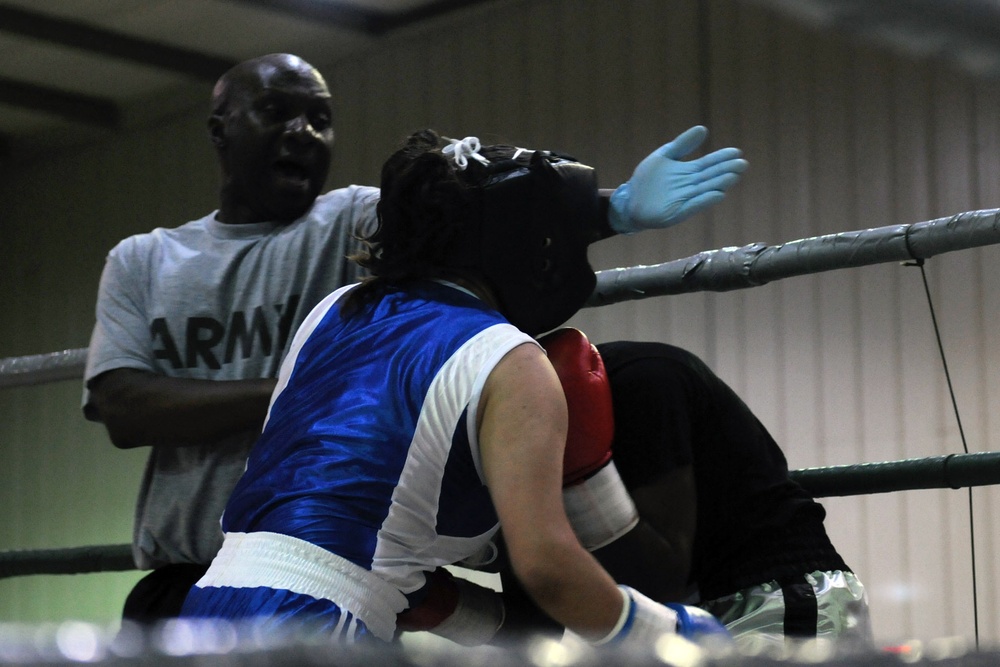 1st Armored Division Special Troops Battalion hosts Boxing Smoker Bangout in Baghdad