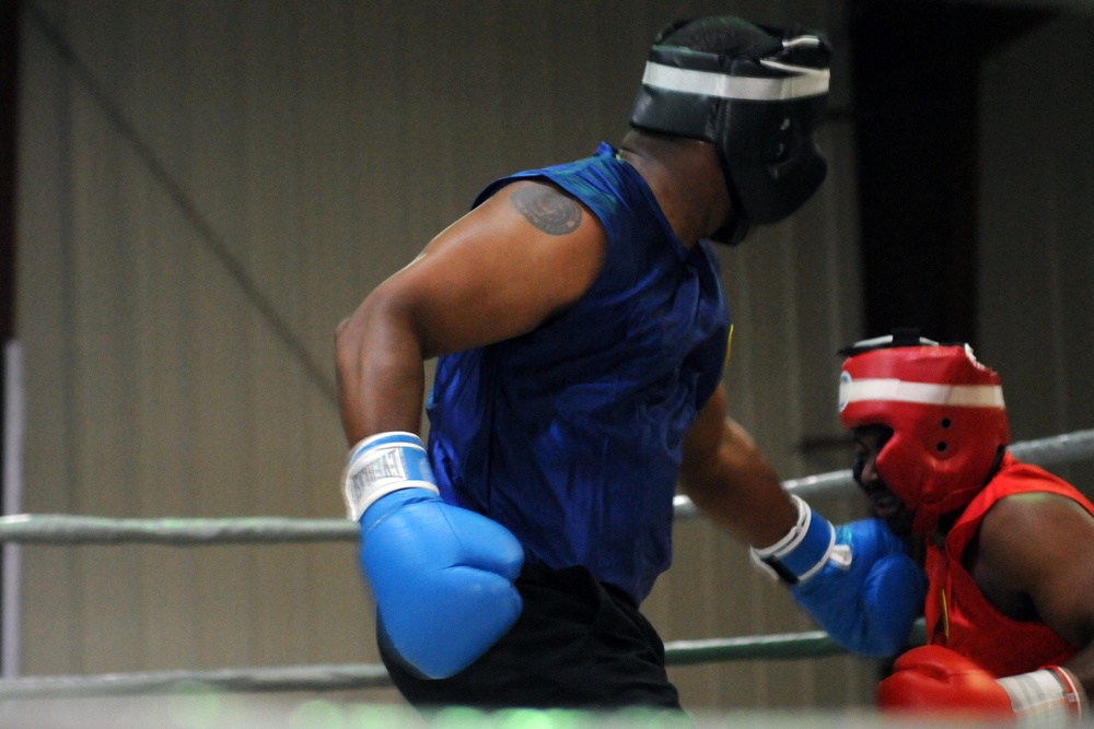 1st Armored Division Special Troops Battalion hosts Boxing Smoker Bangout in Baghdad