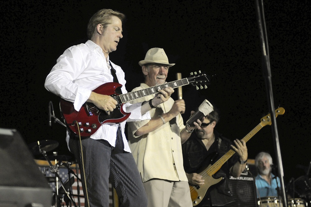 Rock, Pop Masters performs at Camp Liberty in Iraq