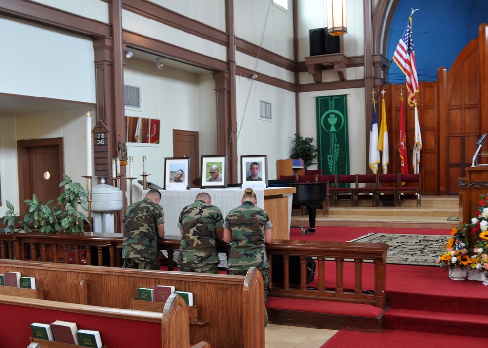 Fallen GTMO Marines Honored at Memorial Service