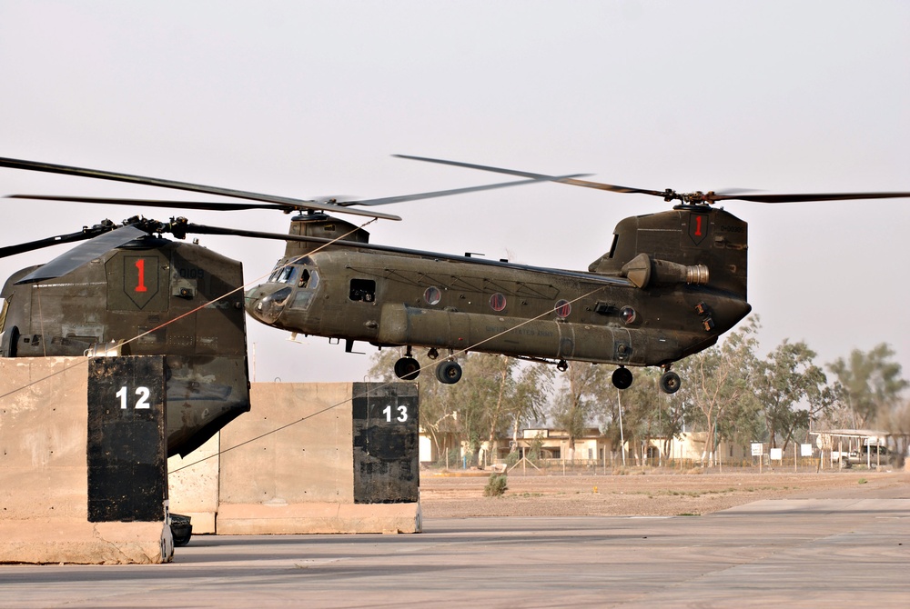 Chinook crews take on Iraq's heavy work