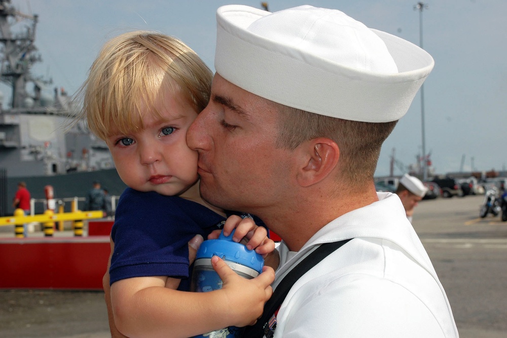 USS Vella Gulf deploys