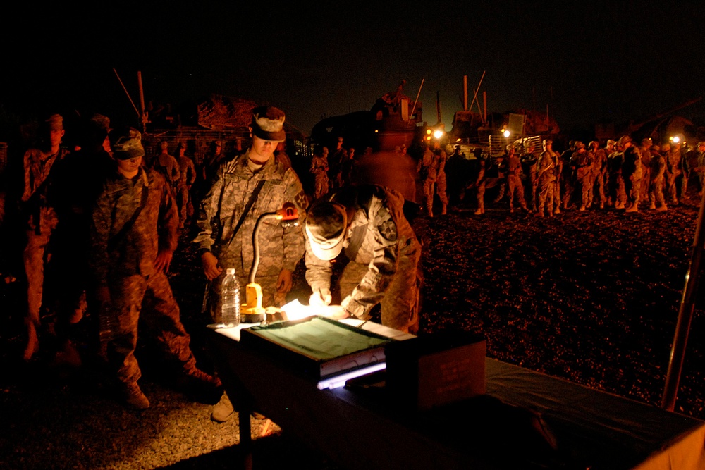 Infantrymen celebrate Independence Day in Iraq
