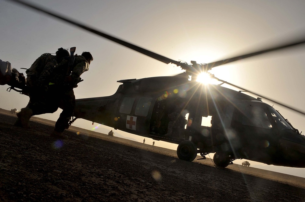 Anti-Afghan Forces Kill Five in Roadside Bomb