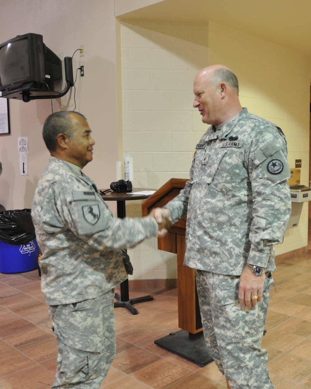 Echo Company 536th Arrive in Fort Bliss after Iraq Deployment