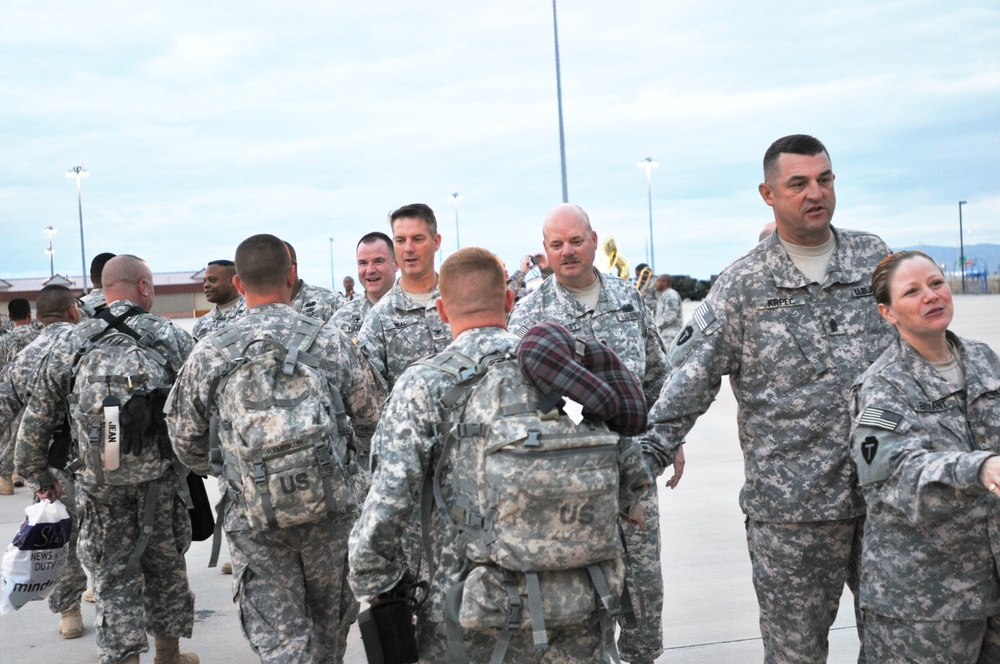 Echo Company 536th Arrive in Fort Bliss after Iraq Deployment