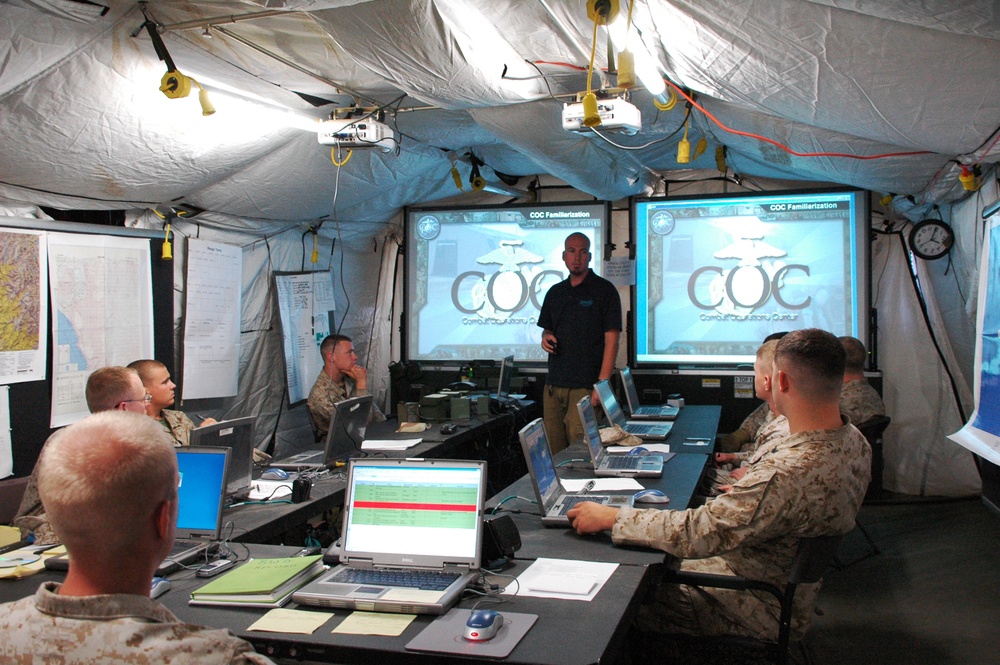 Marine Reserves Setup High-tech Command Center to Monitor Exercise in Peru