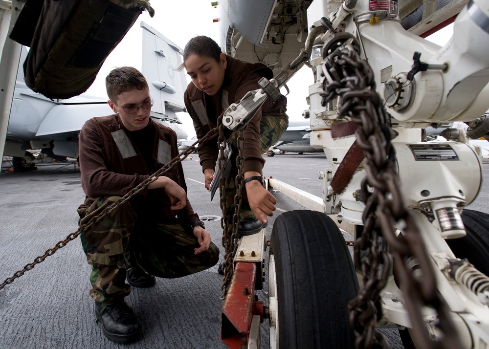 Sailor receives training