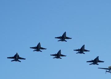 USS Dwight D. Eisenhower action