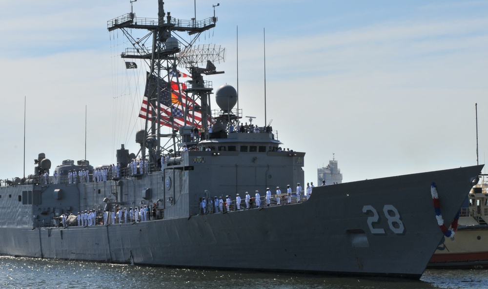 USS Boone Returns Home