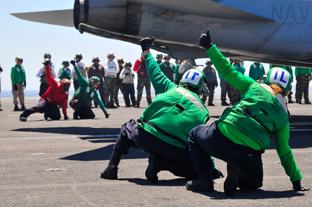 USS Carl Vinson action