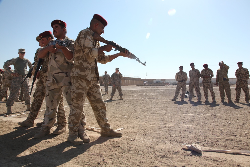 Iraqi troop training