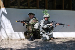 North Dakota, United Kingdom Soldiers Participate in Military Exchange