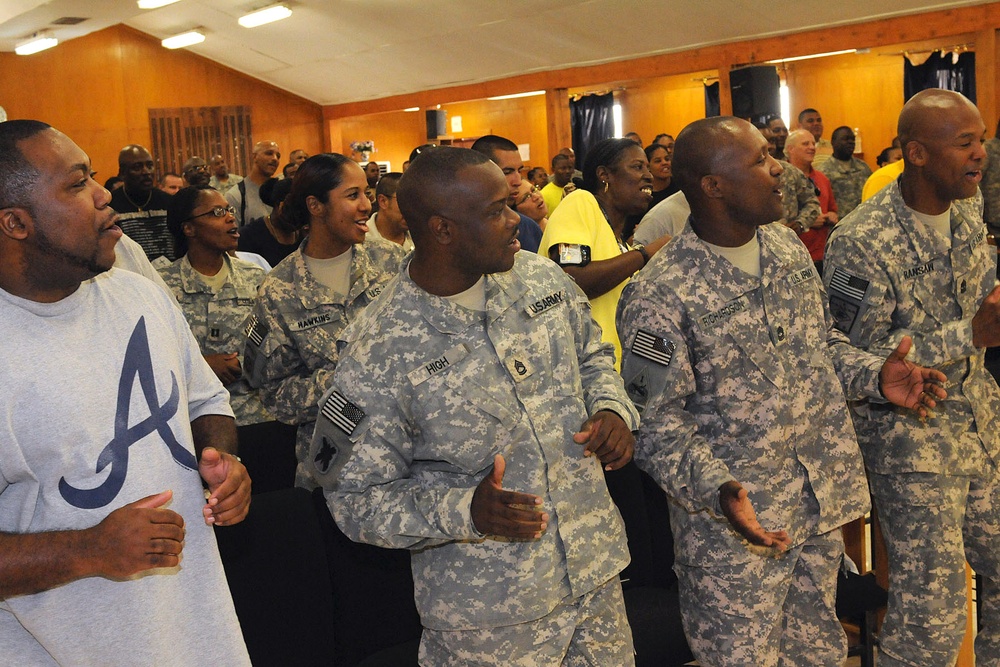 Gospel choir helps Soldiers through deployment with song