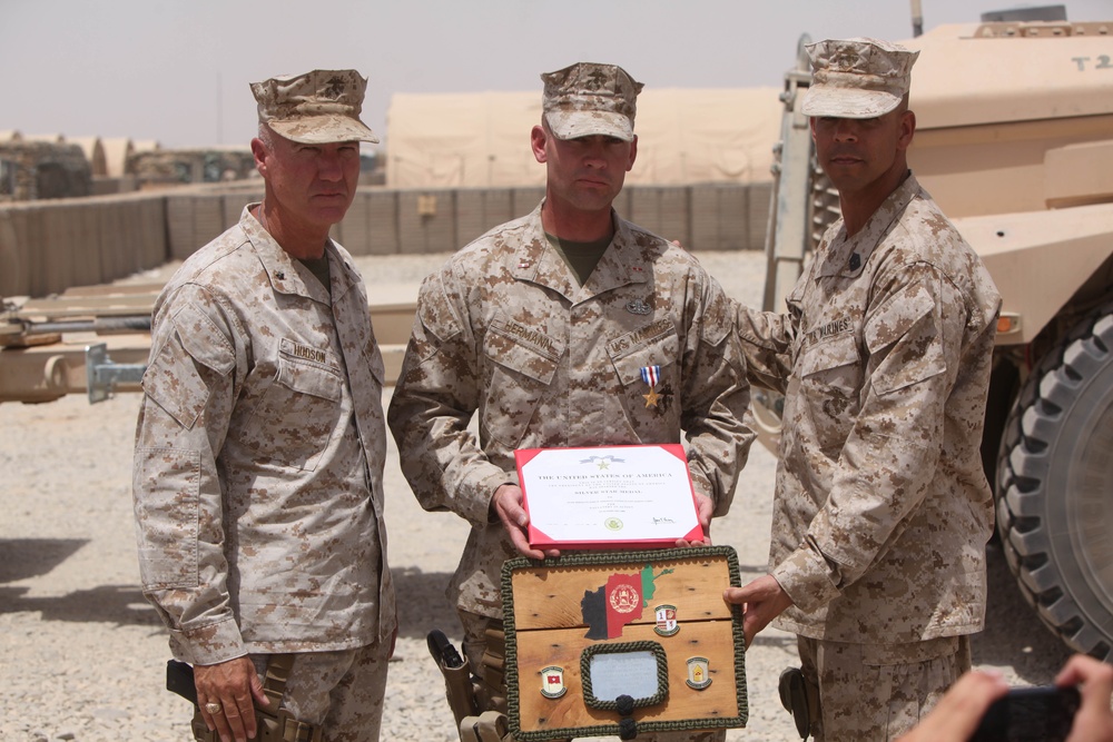 Bomb technician awarded Silver Star in Afghanistan