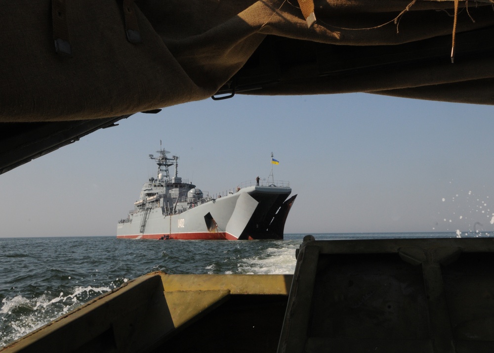 Sea Breeze 2010 Participant Hold Anti-piracy Raid Rehearsal