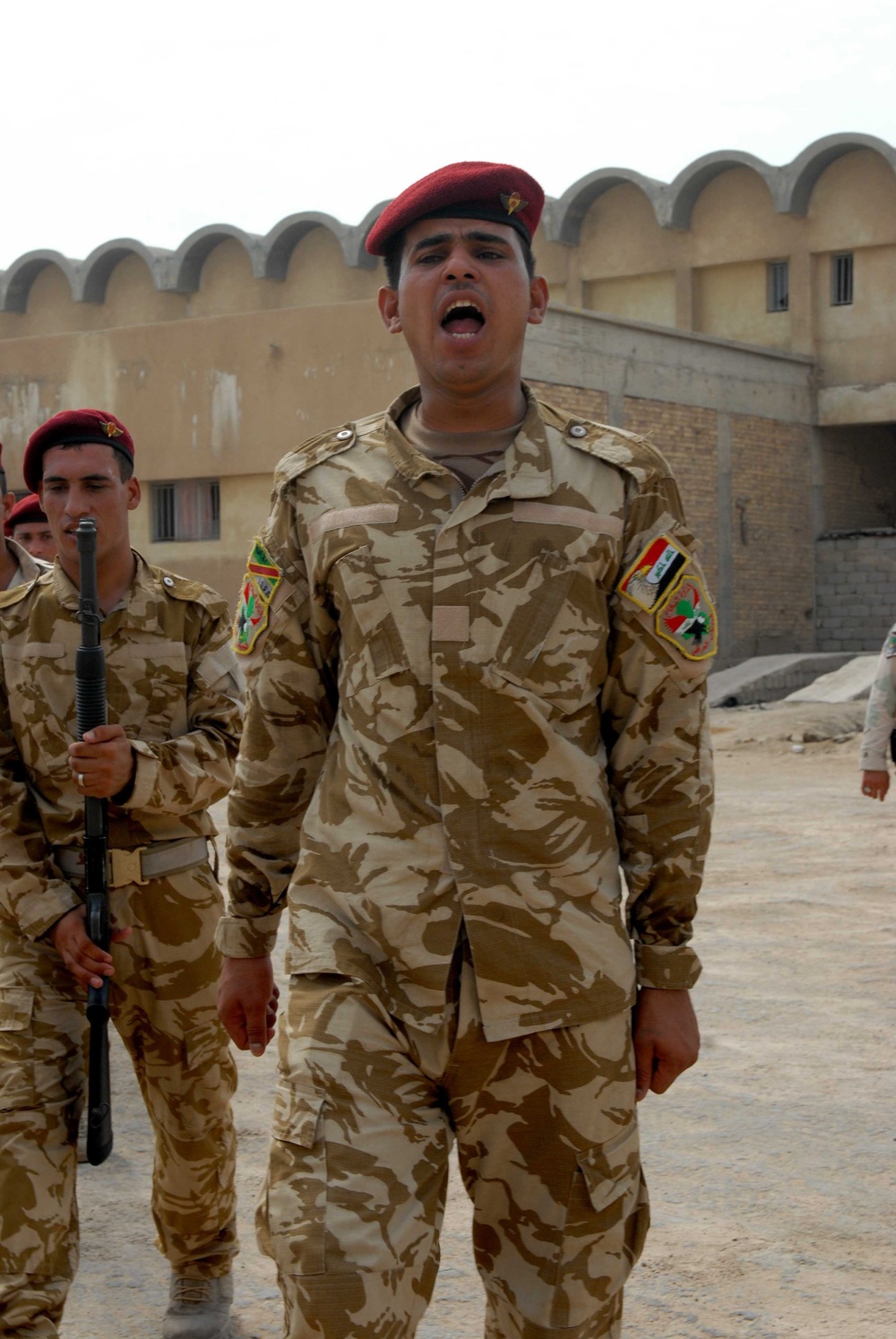 Iraqi Army commandos train in riot control techniques