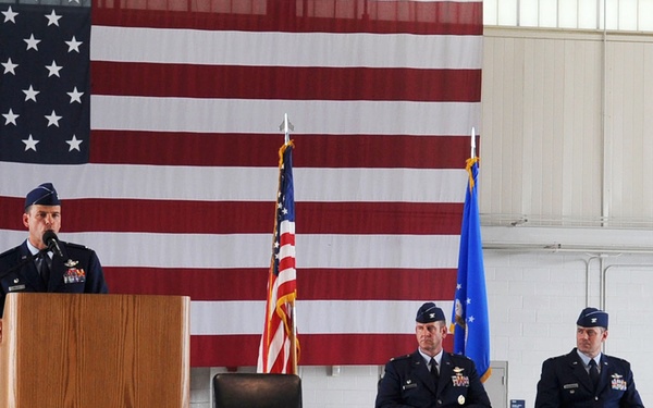 1st Operations Group changes commanders