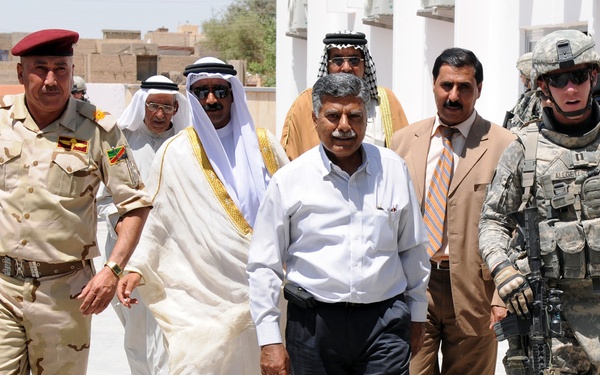 US, Iraqi soldiers open renovated Abu Ghraib school