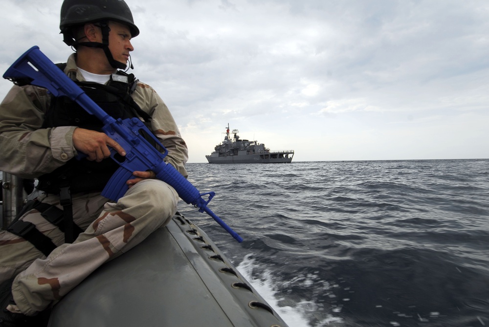 USS Taylor, Turkish Navy Participate in VBSS Exercise