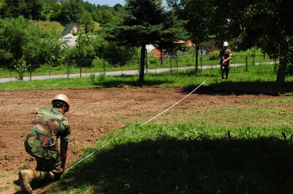 MEDCUR2010 and Humanitarian Assisstance Efforts in Montenegro