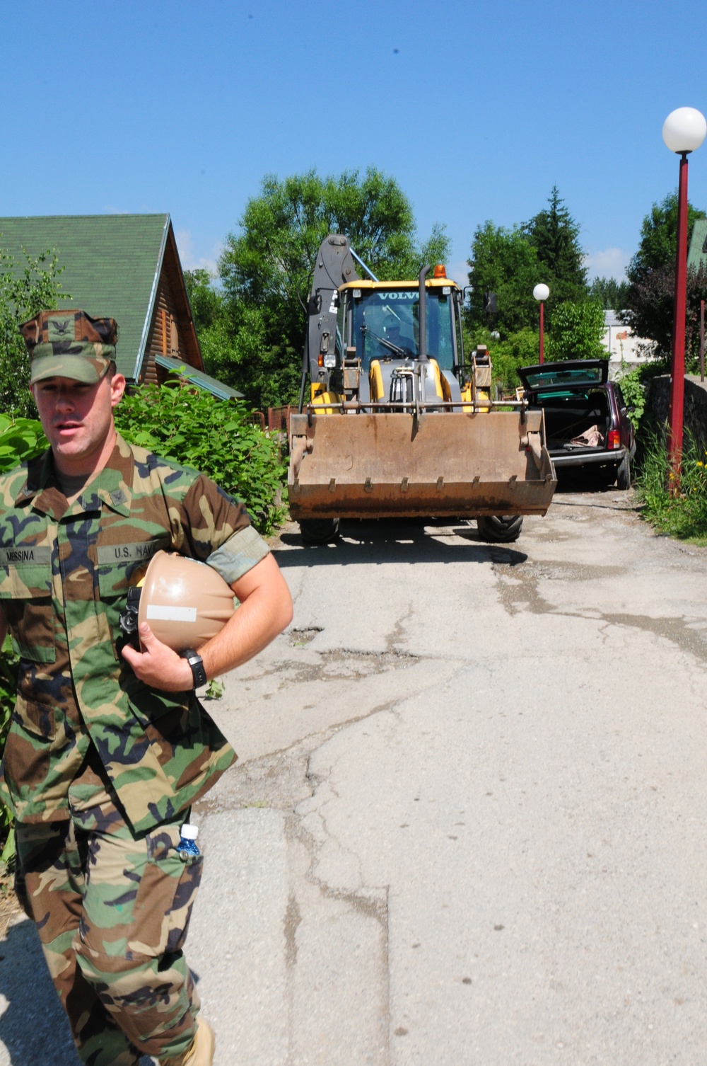 MEDCUR2010 and Humanitarian Assisstance Efforts in Montenegro