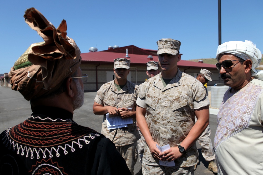Marines Learn Communication Techniques