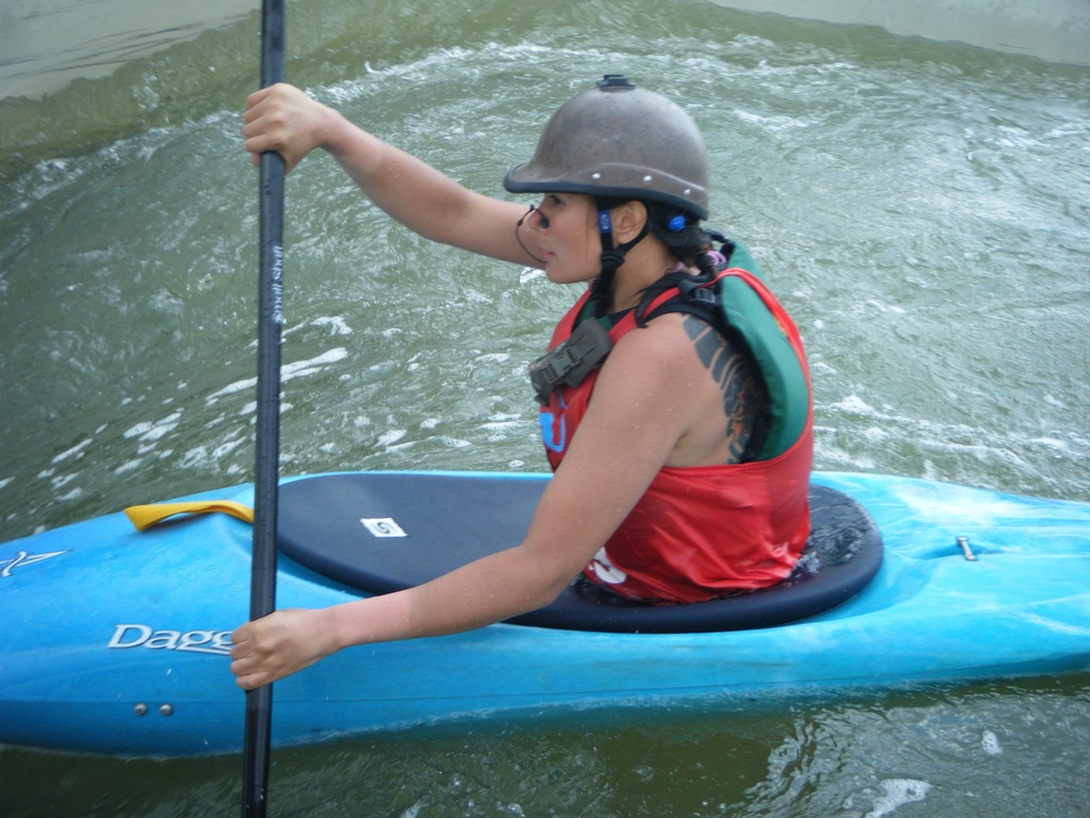 Guardmembers help wounded warriors through turbulent water