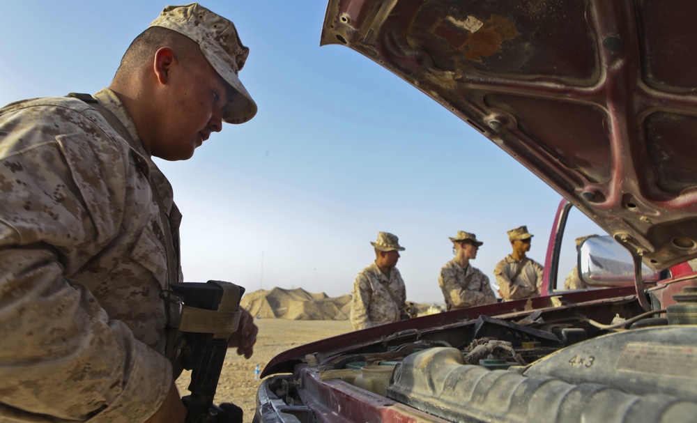 MWHS-3 Marines Train to Be the Best So They Can Respond to the Worst