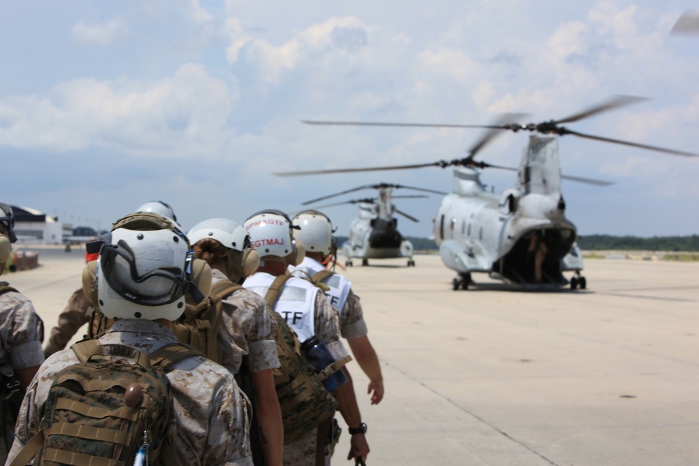 Special-Purpose MAGTF Continuing Promise 2010 embarks USS Iwo Jima