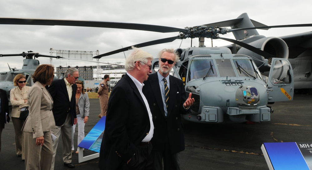 Senator Dodd Tours Farnborough's U.S. Assets