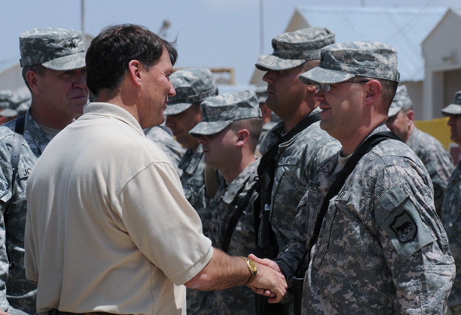 Gov. Rounds Visits National Guard Soldiers in Afghanistan