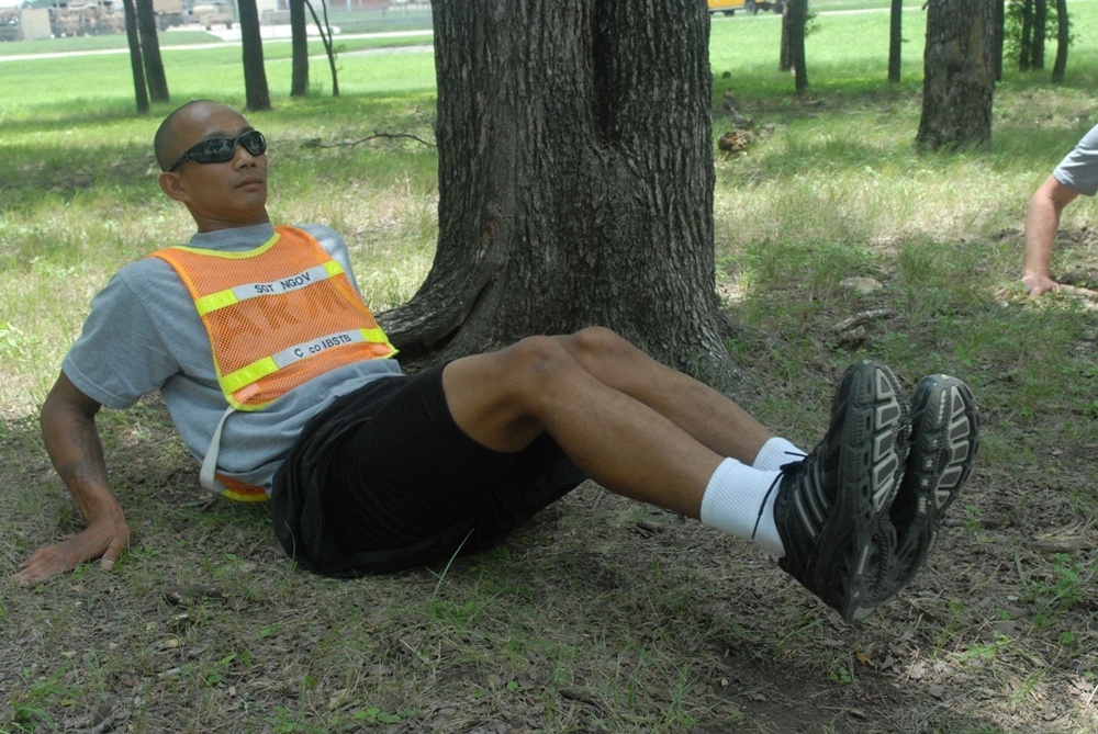 'Ironhorse' Soldiers learn new physical training manual