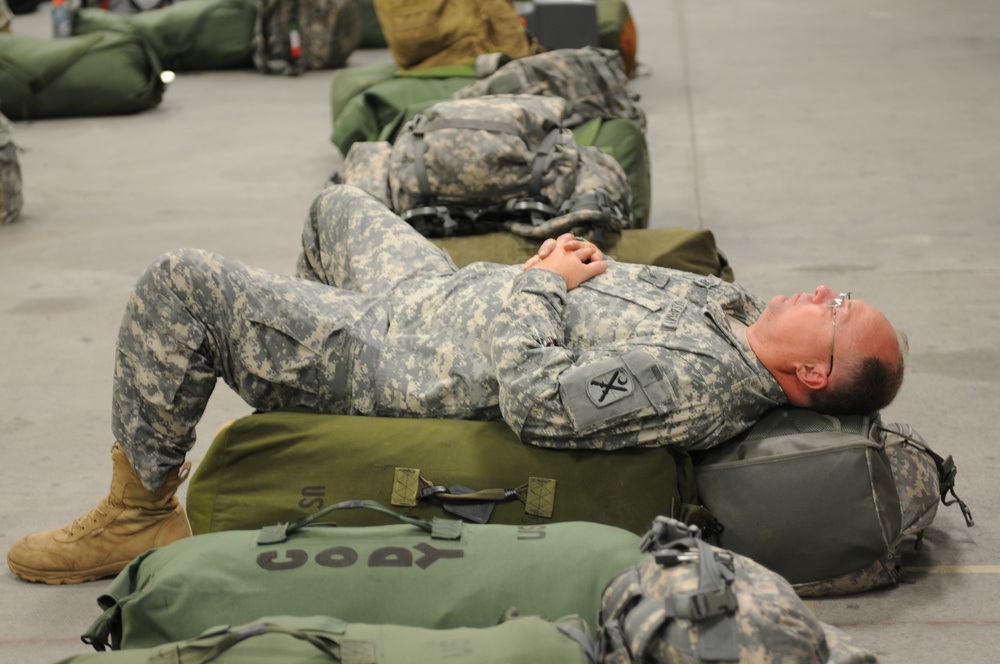 218th Prepares to Depart to Training