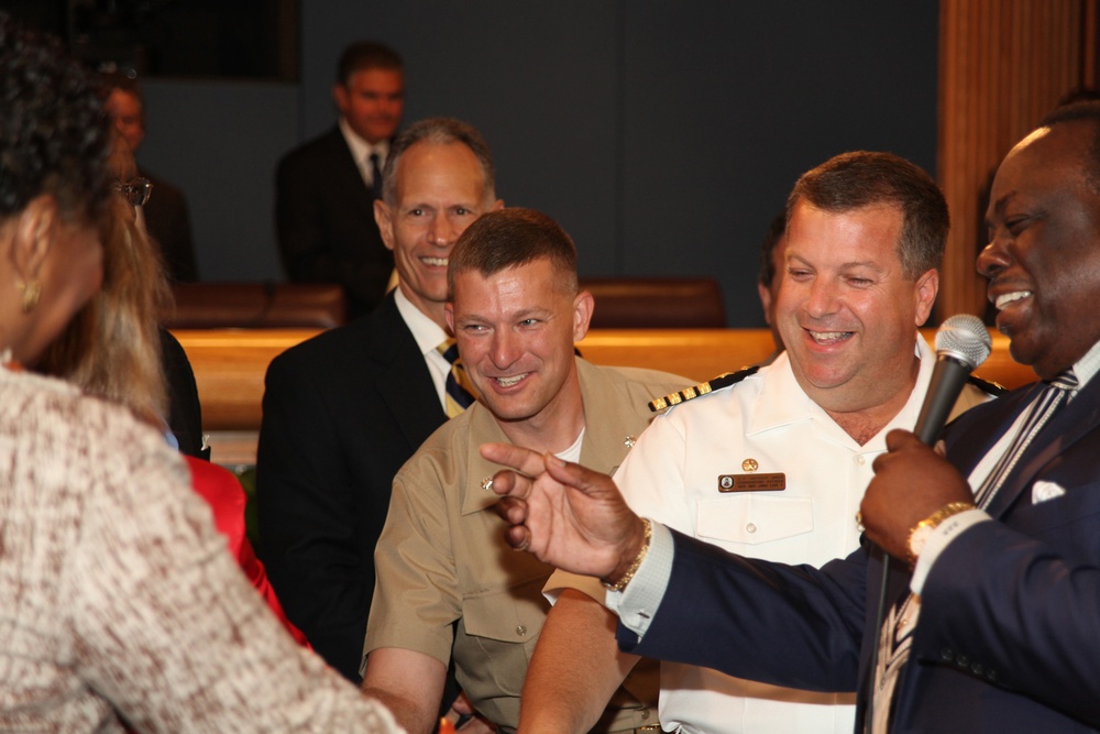 USS Iwo Jima hosts reception, receives key to Miami-Dade County